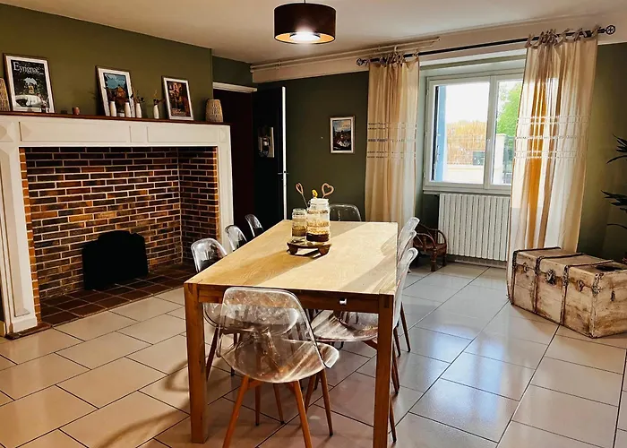 Le Chant Des Roseaux 3*